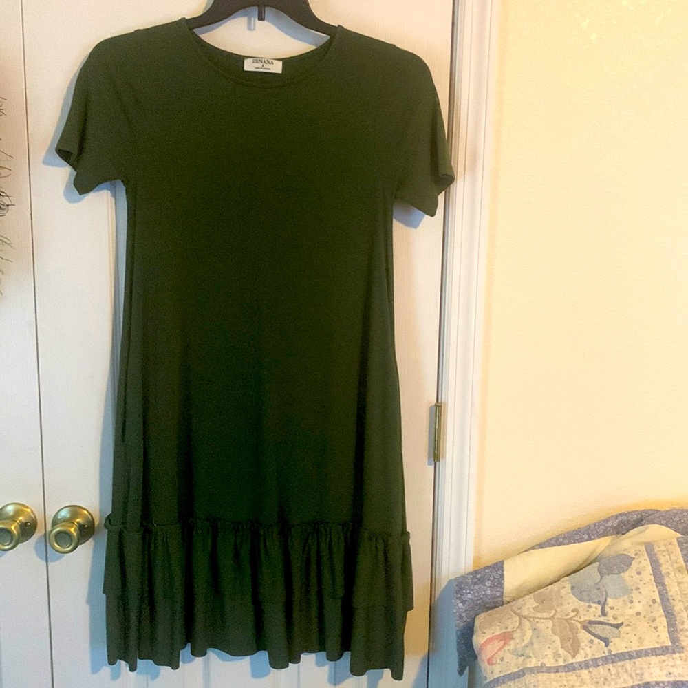Zena hunter green ruffle hem dress